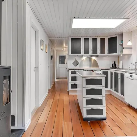 Holiday home Bv387-blavand-hedetoftvej-14