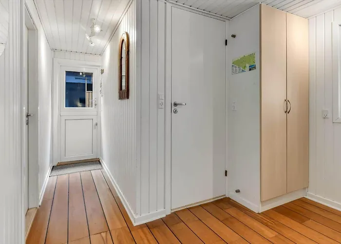 Holiday home Bv387-blavand-hedetoftvej-14